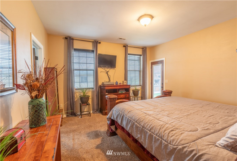 2532 Rd 11.7, Ephrata, Washington 98823, 3 Bedrooms Bedrooms, ,1 BathroomBathrooms,Residential,For Sale,11.7,NWM1865103