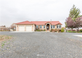 2532 Rd 11.7, Ephrata, Washington 98823, 3 Bedrooms Bedrooms, ,1 BathroomBathrooms,Residential,For Sale,11.7,NWM1865103