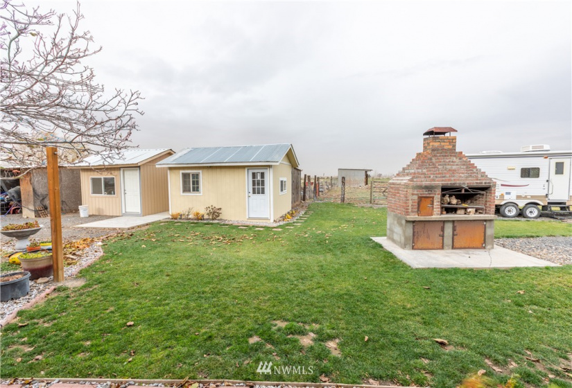 2532 Rd 11.7, Ephrata, Washington 98823, 3 Bedrooms Bedrooms, ,1 BathroomBathrooms,Residential,For Sale,11.7,NWM1865103