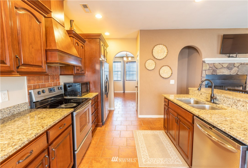 2532 Rd 11.7, Ephrata, Washington 98823, 3 Bedrooms Bedrooms, ,1 BathroomBathrooms,Residential,For Sale,11.7,NWM1865103