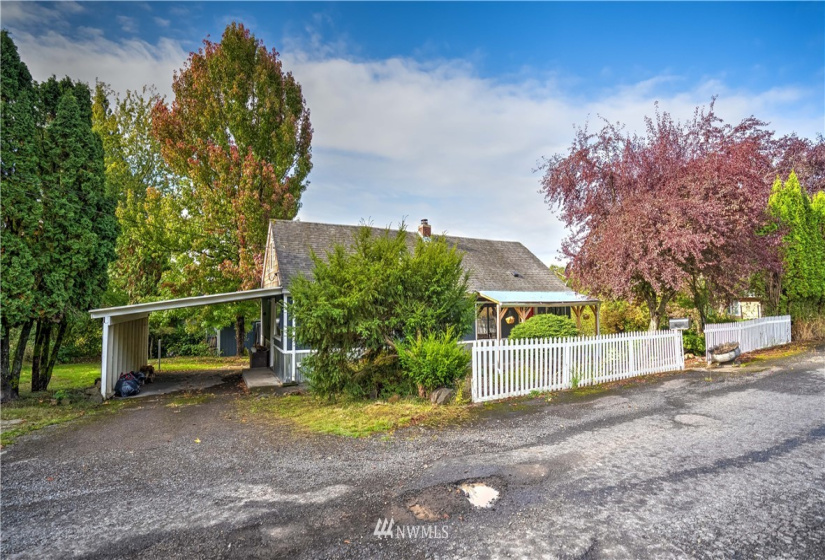 129 Sunnyside, Kelso, Washington 98626, 4 Bedrooms Bedrooms, ,2 BathroomsBathrooms,Residential,For Sale,Sunnyside,NWM1865284