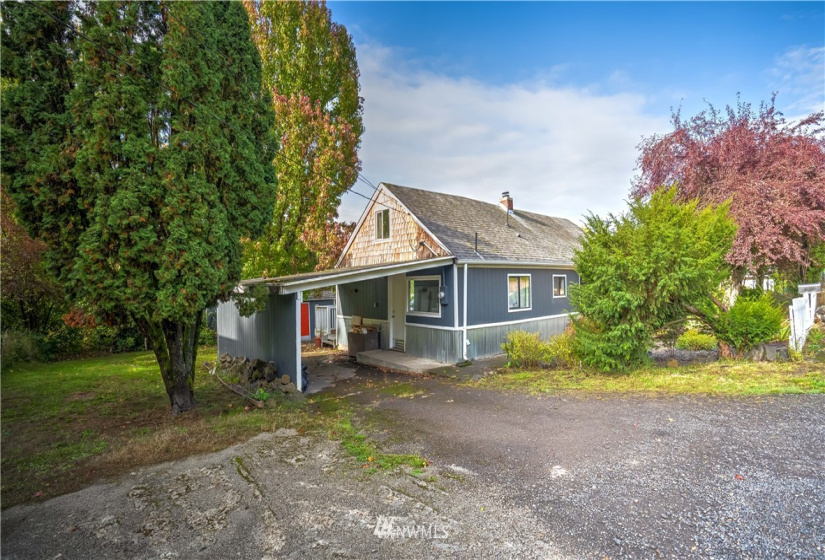 129 Sunnyside, Kelso, Washington 98626, 4 Bedrooms Bedrooms, ,2 BathroomsBathrooms,Residential,For Sale,Sunnyside,NWM1865284