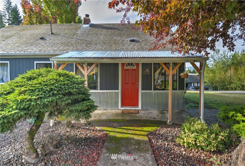 129 Sunnyside, Kelso, Washington 98626, 4 Bedrooms Bedrooms, ,2 BathroomsBathrooms,Residential,For Sale,Sunnyside,NWM1865284