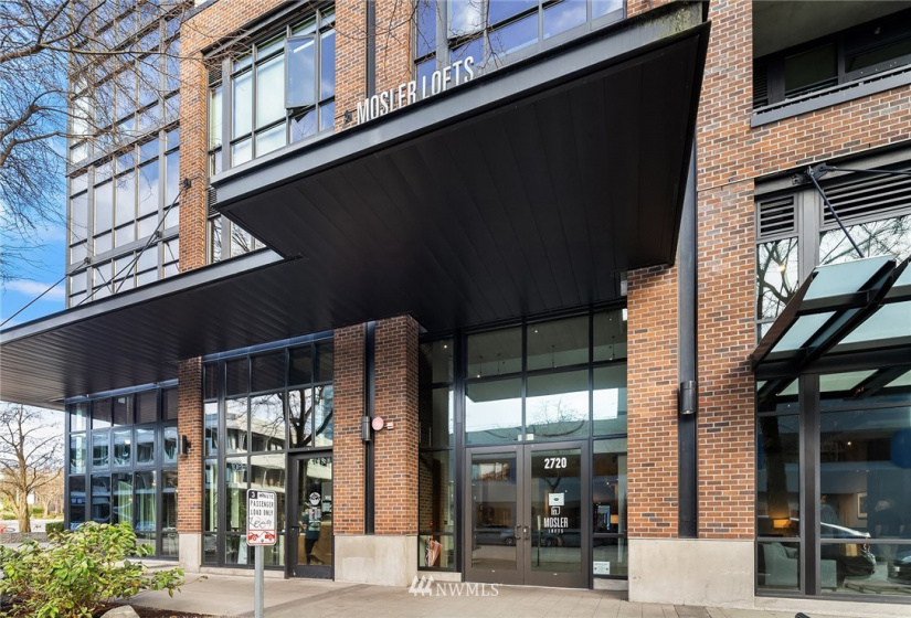 2720 3rd, Seattle, Washington 98121, 2 Bedrooms Bedrooms, ,2 BathroomsBathrooms,Residential,For Sale,Mosler Lofts,3rd,NWM1865084