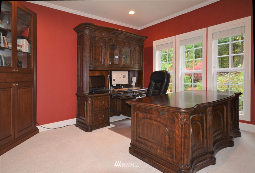 41820 284th, Enumclaw, Washington 98022, 5 Bedrooms Bedrooms, ,4 BathroomsBathrooms,Residential,For Sale,284th,NWM1858741