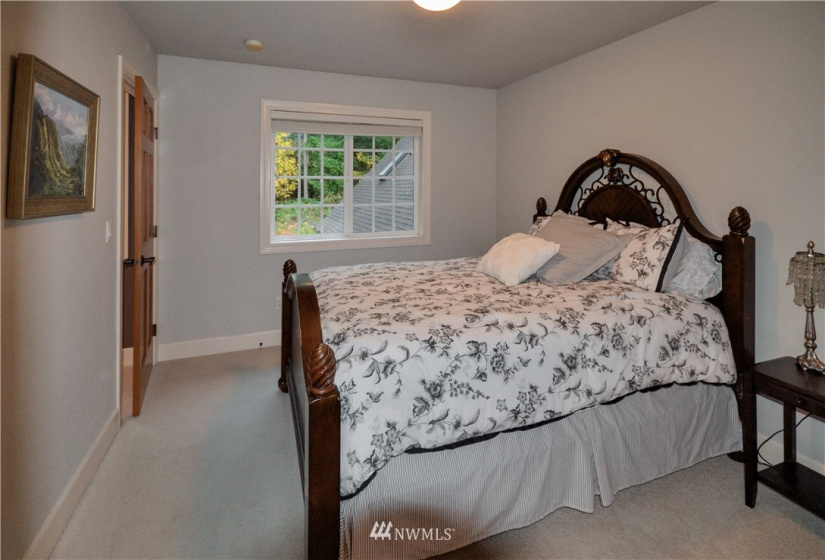 41820 284th, Enumclaw, Washington 98022, 5 Bedrooms Bedrooms, ,4 BathroomsBathrooms,Residential,For Sale,284th,NWM1858741