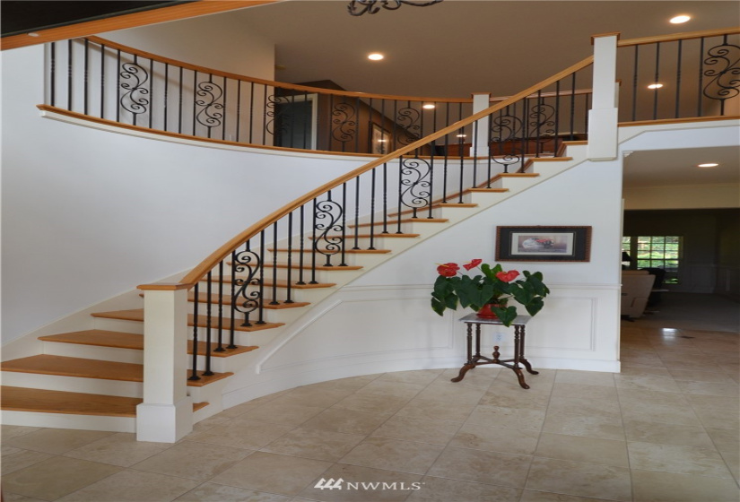 41820 284th, Enumclaw, Washington 98022, 5 Bedrooms Bedrooms, ,4 BathroomsBathrooms,Residential,For Sale,284th,NWM1858741