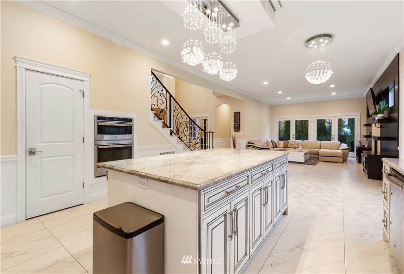 26922 117th, Kent, Washington 98030, 6 Bedrooms Bedrooms, ,5 BathroomsBathrooms,Residential,For Sale,Millenium Ridge,117th,NWM1865565