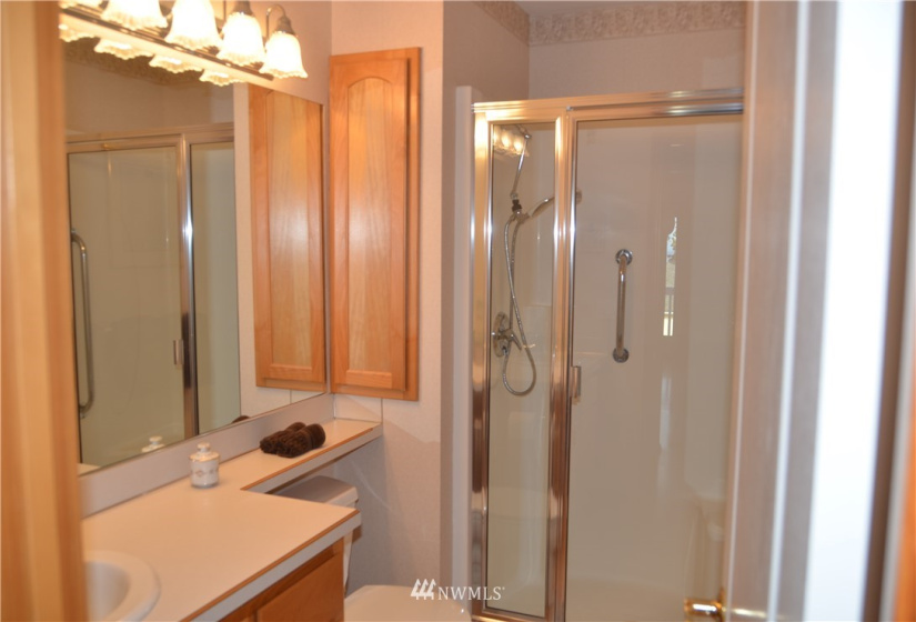 1815 4th Street, Port Angeles, Washington 98362, 3 Bedrooms Bedrooms, ,1 BathroomBathrooms,Residential,For Sale,4th Street,NWM1862598