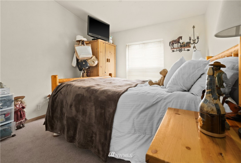 22111 108th Ave SE, Kent, Washington 98031, 3 Bedrooms Bedrooms, ,2 BathroomsBathrooms,Manufactured In Park,For Sale,108th Ave SE,NWM1864531