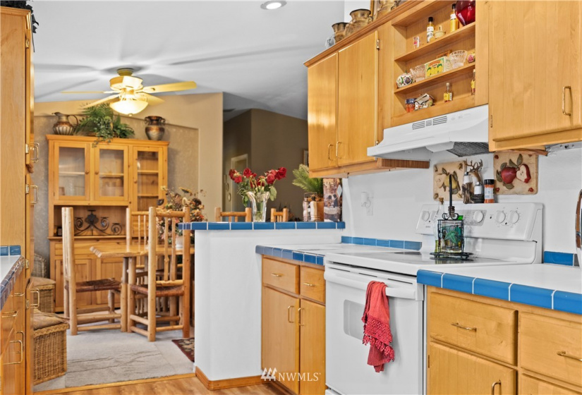 22111 108th Ave SE, Kent, Washington 98031, 3 Bedrooms Bedrooms, ,2 BathroomsBathrooms,Manufactured In Park,For Sale,108th Ave SE,NWM1864531
