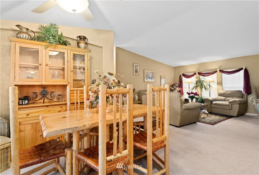 22111 108th Ave SE, Kent, Washington 98031, 3 Bedrooms Bedrooms, ,2 BathroomsBathrooms,Manufactured In Park,For Sale,108th Ave SE,NWM1864531