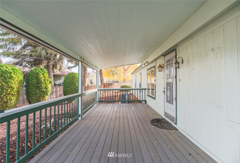 340 5th, Ephrata, Washington 98823, 3 Bedrooms Bedrooms, ,2 BathroomsBathrooms,Residential,For Sale,Jerdons 1st Add,5th,NWM1857590