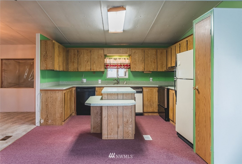 340 5th, Ephrata, Washington 98823, 3 Bedrooms Bedrooms, ,2 BathroomsBathrooms,Residential,For Sale,Jerdons 1st Add,5th,NWM1857590