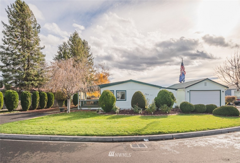 340 5th, Ephrata, Washington 98823, 3 Bedrooms Bedrooms, ,2 BathroomsBathrooms,Residential,For Sale,Jerdons 1st Add,5th,NWM1857590