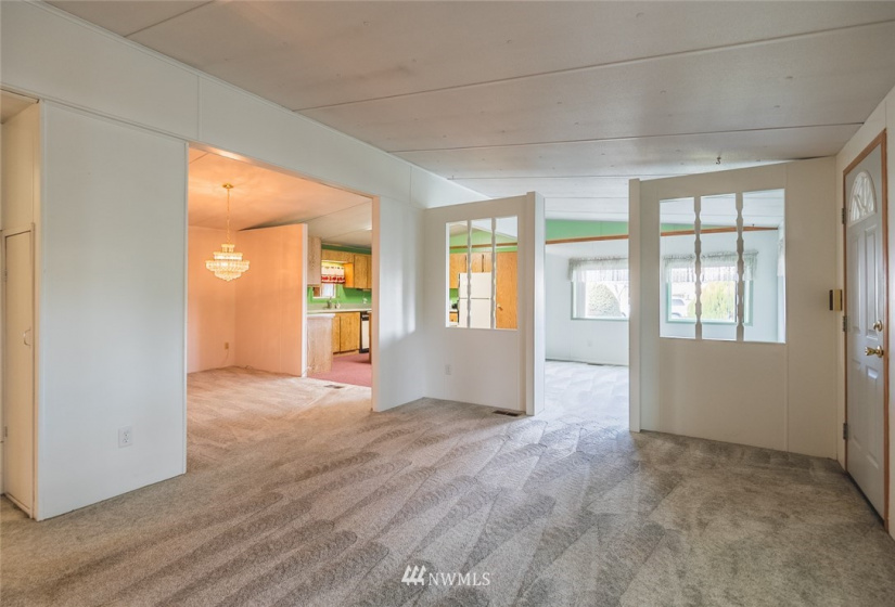 340 5th, Ephrata, Washington 98823, 3 Bedrooms Bedrooms, ,2 BathroomsBathrooms,Residential,For Sale,Jerdons 1st Add,5th,NWM1857590