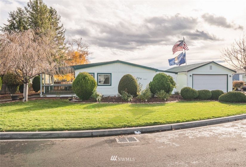 340 5th, Ephrata, Washington 98823, 3 Bedrooms Bedrooms, ,2 BathroomsBathrooms,Residential,For Sale,Jerdons 1st Add,5th,NWM1857590