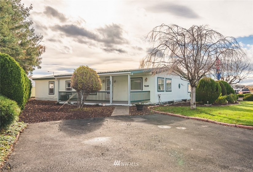 340 5th, Ephrata, Washington 98823, 3 Bedrooms Bedrooms, ,2 BathroomsBathrooms,Residential,For Sale,Jerdons 1st Add,5th,NWM1857590