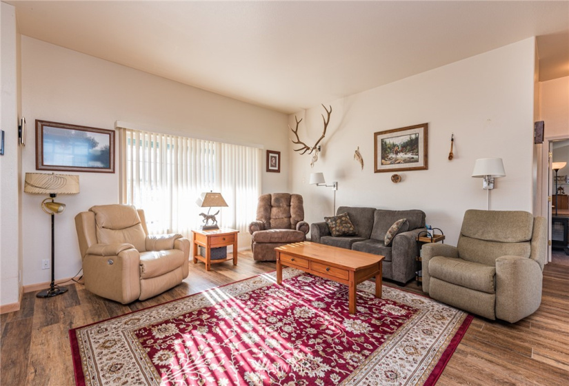 21 Marlo, Sequim, Washington 98382, 3 Bedrooms Bedrooms, ,2 BathroomsBathrooms,Residential,For Sale,Marlo,NWM1865619
