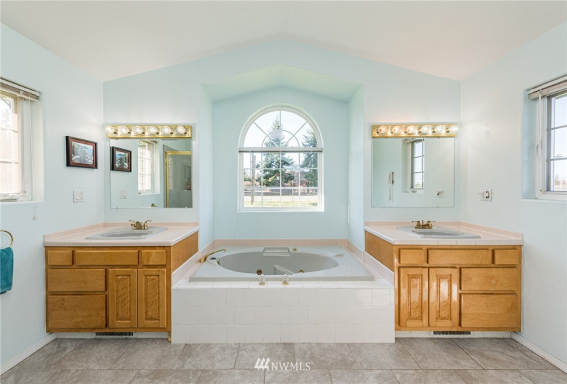 21 Marlo, Sequim, Washington 98382, 3 Bedrooms Bedrooms, ,2 BathroomsBathrooms,Residential,For Sale,Marlo,NWM1865619