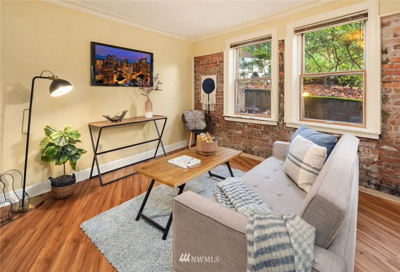 606 Thomas, Seattle, Washington 98102, 1 Bedroom Bedrooms, ,1 BathroomBathrooms,Residential,For Sale,San Remo,Thomas,NWM1863612