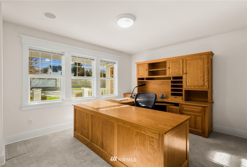 1125 28th, Tacoma, Washington 98403, 5 Bedrooms Bedrooms, ,4 BathroomsBathrooms,Residential,For Sale,28th,NWM1865704