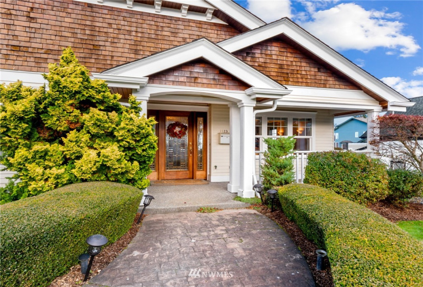 1125 28th, Tacoma, Washington 98403, 5 Bedrooms Bedrooms, ,4 BathroomsBathrooms,Residential,For Sale,28th,NWM1865704
