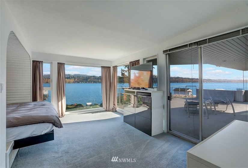 4456 Ferncroft, Mercer Island, Washington 98040, 3 Bedrooms Bedrooms, ,1 BathroomBathrooms,Residential Lease,For Rent,Ferncroft,NWM1865884