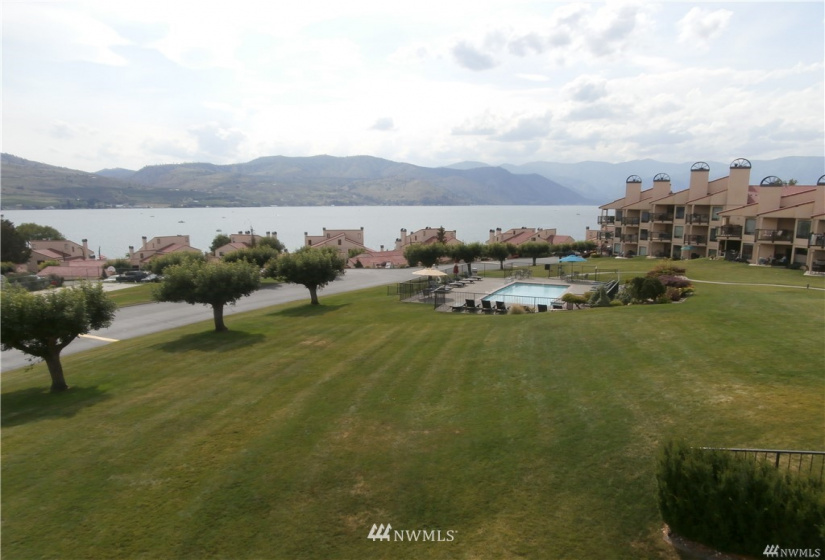 100 Lake Chelan Shores, Chelan, Washington 98816, 2 Bedrooms Bedrooms, ,2 BathroomsBathrooms,Residential,For Sale,Lake Chelan Shores,Lake Chelan Shores,NWM1865148