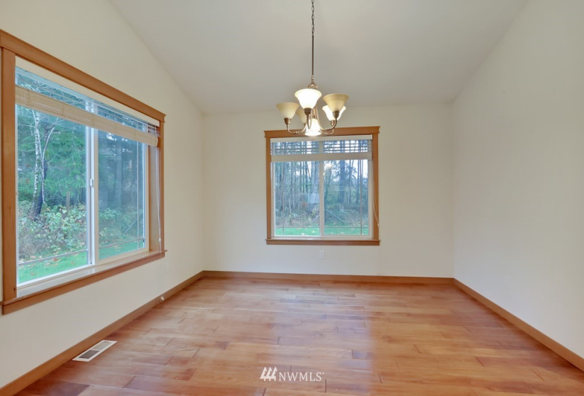 1900 Maple Valley, Olympia, Washington 98512, 3 Bedrooms Bedrooms, ,2 BathroomsBathrooms,Residential,For Sale,Maple Valley,NWM1866055