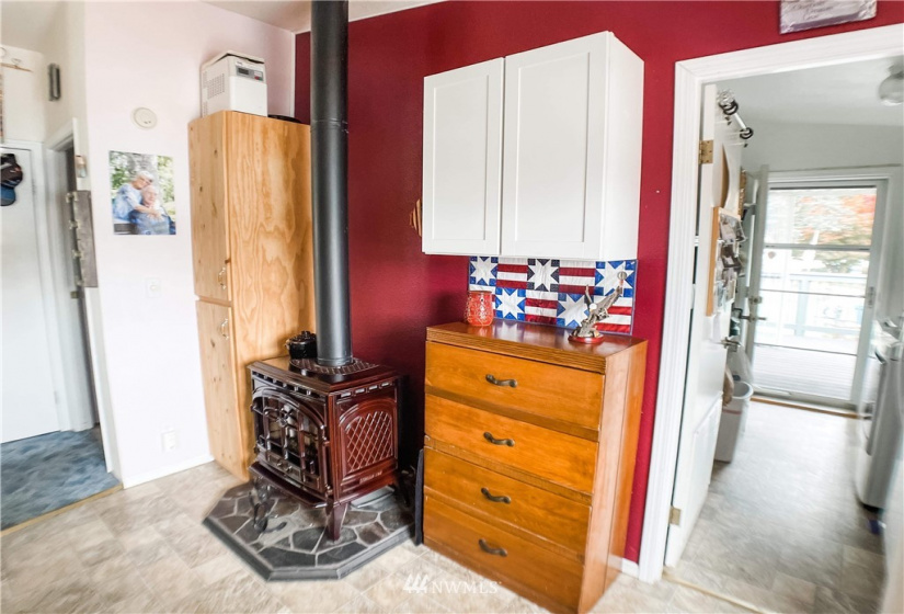 1019 Stanford, Cosmopolis, Washington 98537, 3 Bedrooms Bedrooms, ,2 BathroomsBathrooms,Residential,For Sale,Stanford,NWM1866074