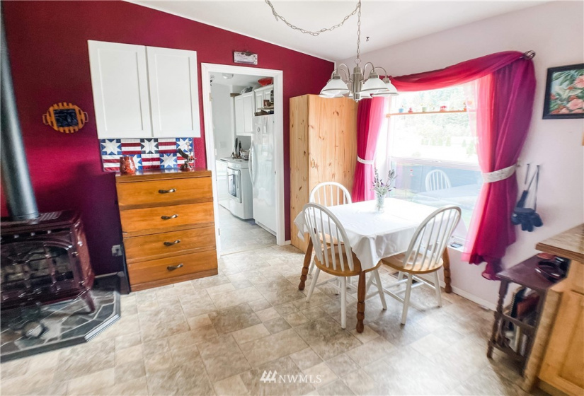 1019 Stanford, Cosmopolis, Washington 98537, 3 Bedrooms Bedrooms, ,2 BathroomsBathrooms,Residential,For Sale,Stanford,NWM1866074