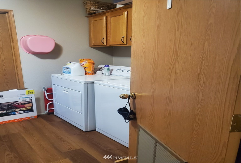 61 Schafer Grade, Montesano, Washington 98563, 3 Bedrooms Bedrooms, ,Residential,For Sale,Schafer Grade,NWM1866455