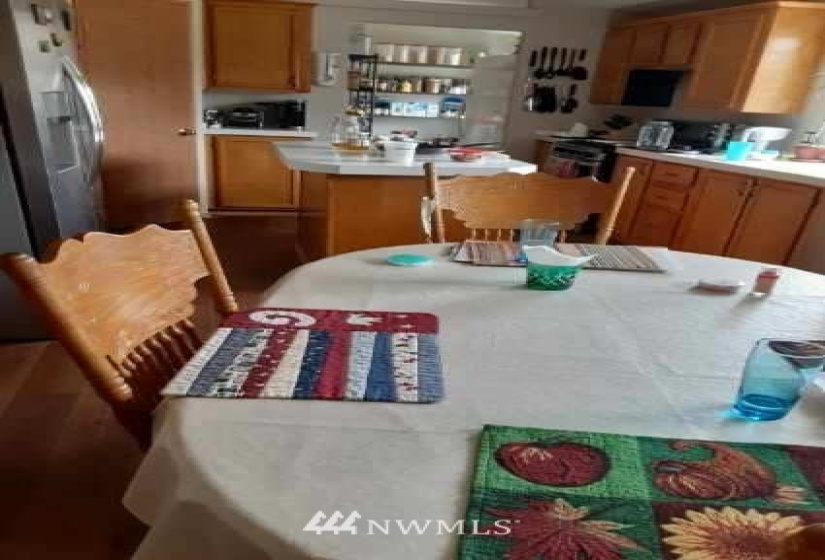 61 Schafer Grade, Montesano, Washington 98563, 3 Bedrooms Bedrooms, ,Residential,For Sale,Schafer Grade,NWM1866455