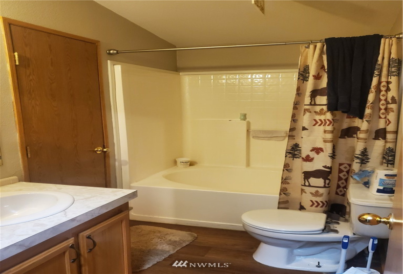 61 Schafer Grade, Montesano, Washington 98563, 3 Bedrooms Bedrooms, ,Residential,For Sale,Schafer Grade,NWM1866455