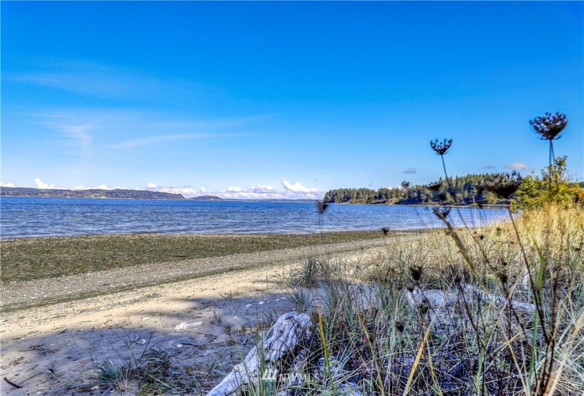 27560 Anchor, Poulsbo, Washington 98370, 2 Bedrooms Bedrooms, ,1 BathroomBathrooms,Residential,For Sale,Anchor,NWM1866364
