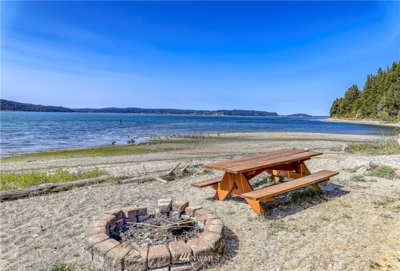 27560 Anchor, Poulsbo, Washington 98370, 2 Bedrooms Bedrooms, ,1 BathroomBathrooms,Residential,For Sale,Anchor,NWM1866364