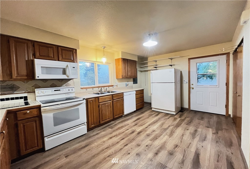21638 Mann, Mount Vernon, Washington 98273, 3 Bedrooms Bedrooms, ,1 BathroomBathrooms,Residential,For Sale,Mann,NWM1866397
