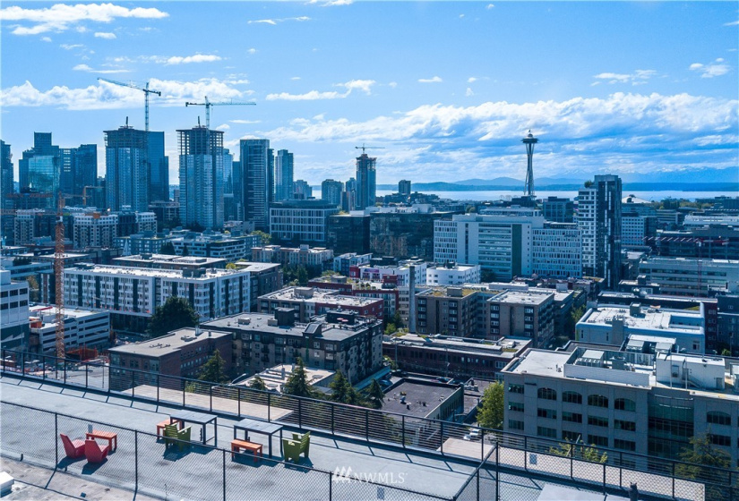 308 Republican, Seattle, Washington 98102, 1 Bedroom Bedrooms, ,1 BathroomBathrooms,Residential,For Sale,Melrose Terrace,Republican,NWM1865228