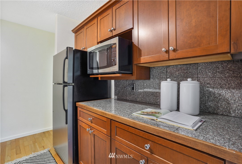 308 Republican, Seattle, Washington 98102, 1 Bedroom Bedrooms, ,1 BathroomBathrooms,Residential,For Sale,Melrose Terrace,Republican,NWM1865228