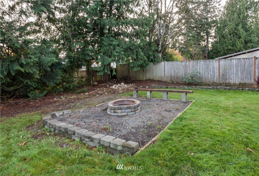 18306 26th, Lake Tapps, Washington 98391, 3 Bedrooms Bedrooms, ,3 BathroomsBathrooms,Residential,For Sale,Driftwood Point,26th,NWM1866563