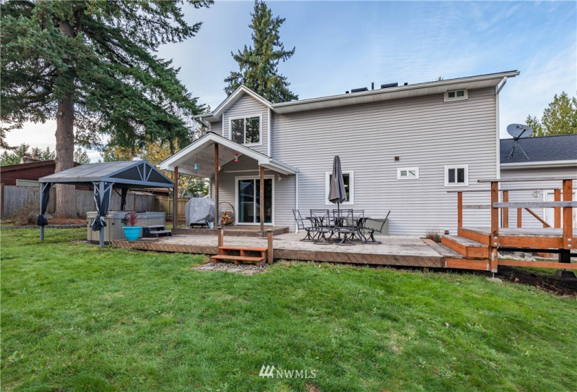 18306 26th, Lake Tapps, Washington 98391, 3 Bedrooms Bedrooms, ,3 BathroomsBathrooms,Residential,For Sale,Driftwood Point,26th,NWM1866563