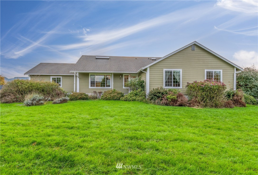 91 Welcome Slough, Cathlamet, Washington 98612, 3 Bedrooms Bedrooms, ,2 BathroomsBathrooms,Residential,For Sale,Welcome Slough,NWM1866523
