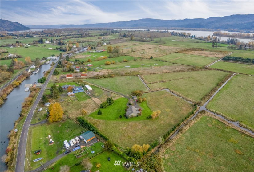91 Welcome Slough, Cathlamet, Washington 98612, 3 Bedrooms Bedrooms, ,2 BathroomsBathrooms,Residential,For Sale,Welcome Slough,NWM1866523