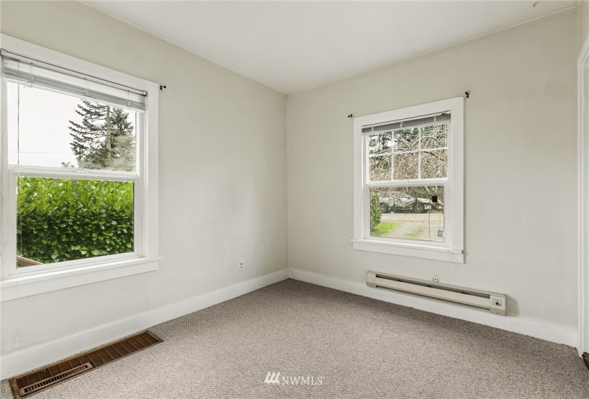12732 27th, Seattle, Washington 98125, ,Residential Income,For Sale,Kenwood Div 02,27th,NWM1866419