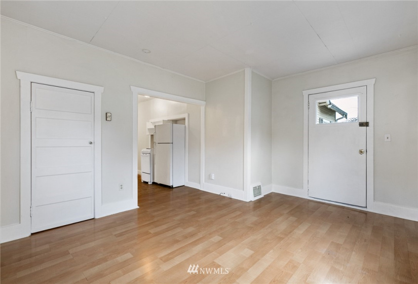 12732 27th, Seattle, Washington 98125, ,Residential Income,For Sale,Kenwood Div 02,27th,NWM1866419