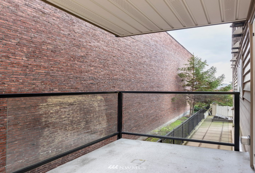 231 Belmont, Seattle, Washington 98102, 1 Bedroom Bedrooms, ,1 BathroomBathrooms,Residential,For Sale,Belmont Lofts Condo,Belmont,NWM1866502
