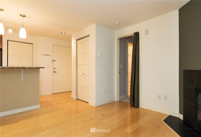 231 Belmont, Seattle, Washington 98102, 1 Bedroom Bedrooms, ,1 BathroomBathrooms,Residential,For Sale,Belmont Lofts Condo,Belmont,NWM1866502