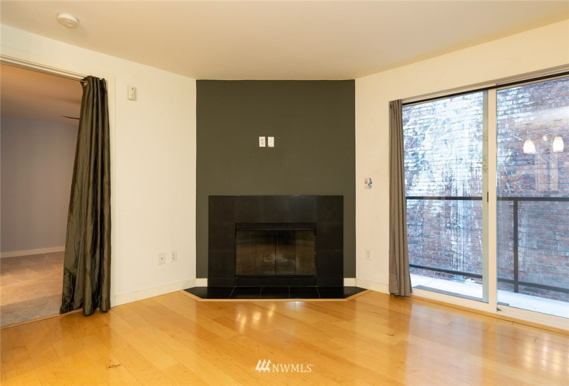231 Belmont, Seattle, Washington 98102, 1 Bedroom Bedrooms, ,1 BathroomBathrooms,Residential,For Sale,Belmont Lofts Condo,Belmont,NWM1866502