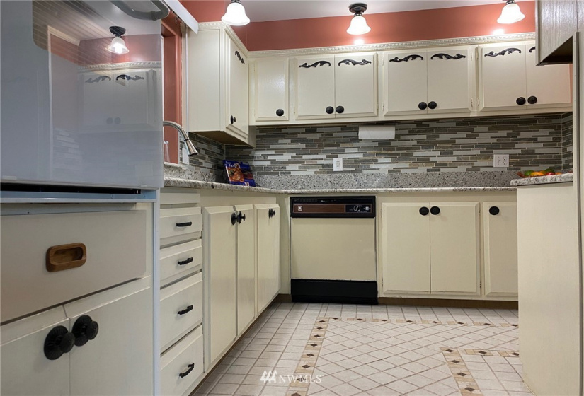 2101 324th, Federal Way, Washington 98003, 3 Bedrooms Bedrooms, ,1 BathroomBathrooms,Manufactured In Park,For Sale,324th,NWM1866680